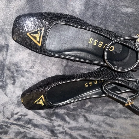 GUESS Women's Black Sequin Ballet Flats - Picture 4 of 6